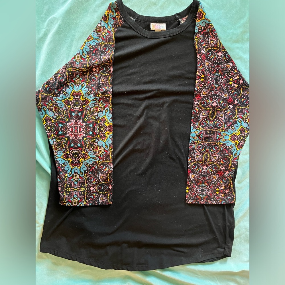 XL LuLaRoe Randy Women’s Top
